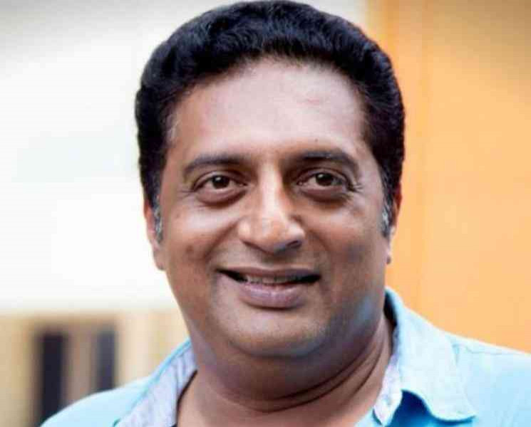 அரசாங்கத்தின் பொறுப்பு மட்டுமல்ல.. நம்முடையதும் கூட ! பிரகாஷ் ராஜின் அசத்தல் பதிவு - Tamil Movie Cinema News அரசாங்கத்தின் பொறுப்பு மட்டுமல்ல.. நம்முடையதும் கூட ! பிரகாஷ் ராஜின் அசத்தல் பதிவு - Tamil Movie Cinema News