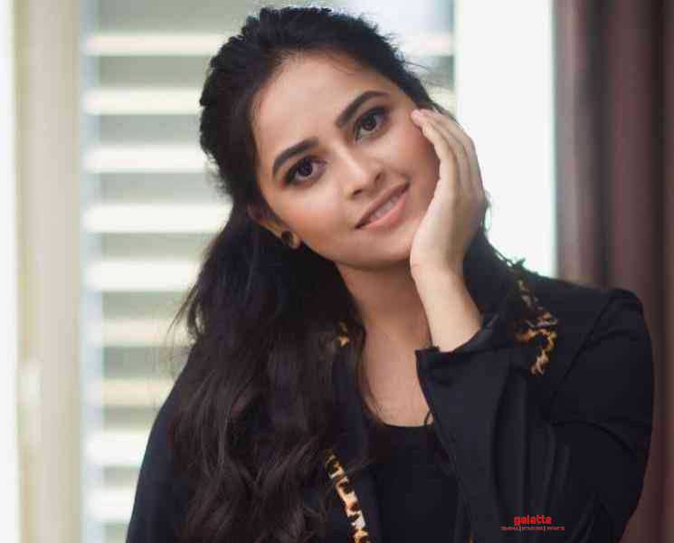 கொரோனா புது அவதாரம் எடுக்கிறது ! நடிகை ஸ்ரீதிவ்யா பதிவு - Tamil Movie Cinema News கொரோனா புது அவதாரம் எடுக்கிறது ! நடிகை ஸ்ரீதிவ்யா பதிவு - Tamil Movie Cinema News