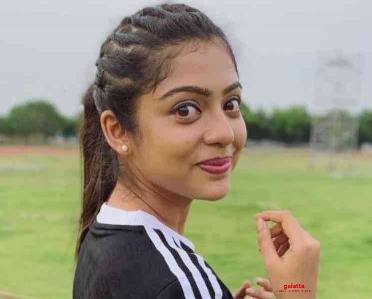 நடிகை வர்ஷா பொல்லமாவின் Crush ஒரு கிரிக்கெட் வீரர் ! - Tamil Movie Cinema News நடிகை வர்ஷா பொல்லமாவின் Crush ஒரு கிரிக்கெட் வீரர் ! - Tamil Movie Cinema News