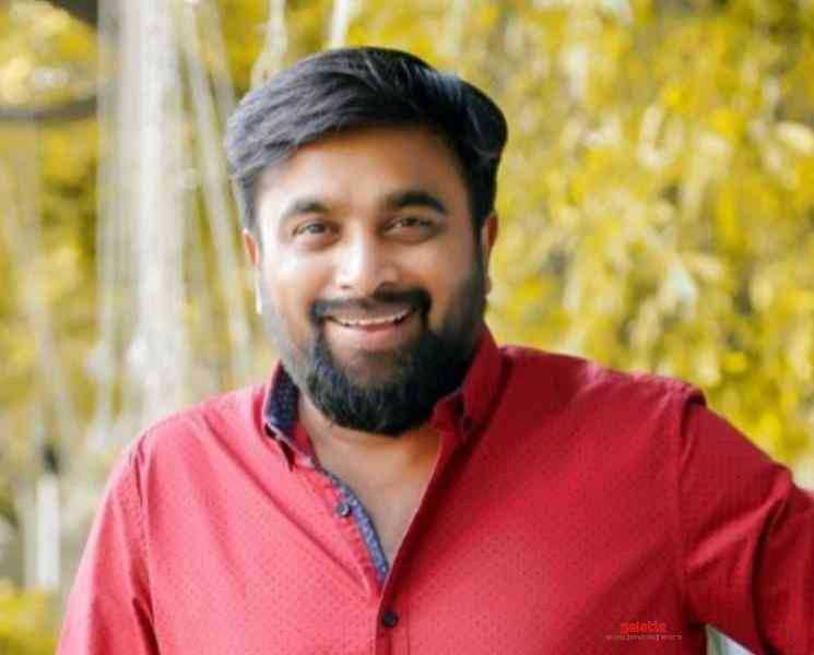 மருத்துவர்களே கடவுள் ! சசிகுமார் வெளியிட்ட வீடியோ - Tamil Movie Cinema News மருத்துவர்களே கடவுள் ! சசிகுமார் வெளியிட்ட வீடியோ - Tamil Movie Cinema News