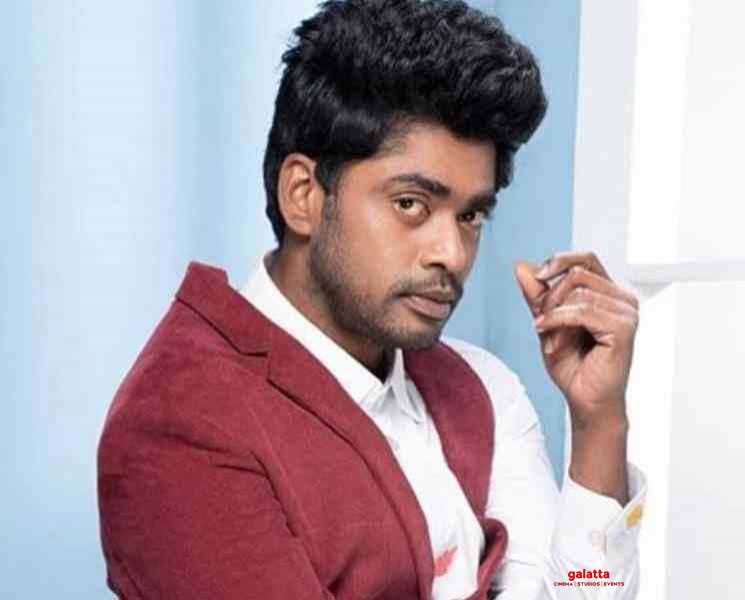 டெஸ்பாசிட்டோ பாடலின் சென்னை வெர்ஷன் ! சாண்டியின் அசத்தல் டான்ஸ் - Tamil Movie Cinema News டெஸ்பாசிட்டோ பாடலின் சென்னை வெர்ஷன் ! சாண்டியின் அசத்தல் டான்ஸ் - Tamil Movie Cinema News