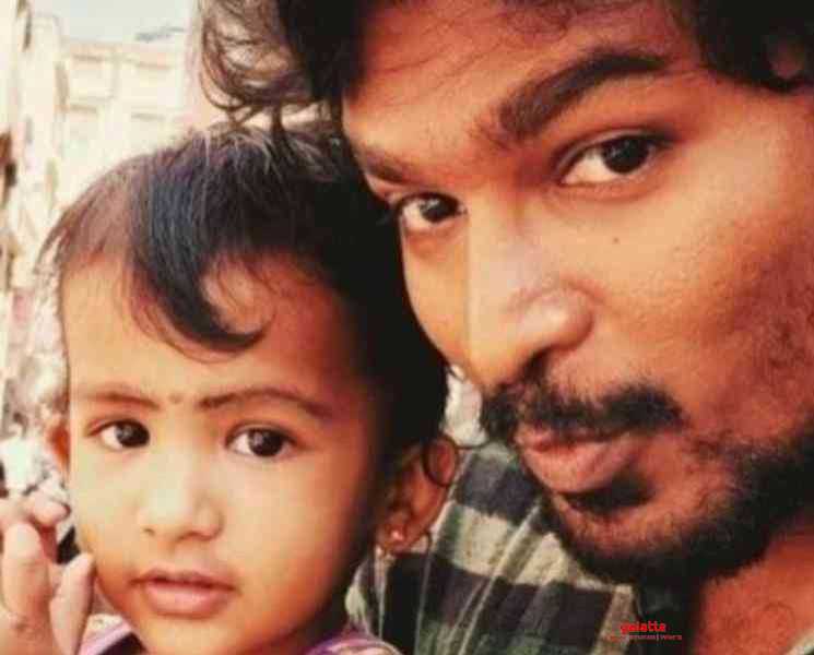 வாத்தி கம்மிங் பாடலுக்கு பட்டையை கிளப்பும் இயக்குனர் ரத்னகுமாரின் மகள் ! - Tamil Movie Cinema News வாத்தி கம்மிங் பாடலுக்கு பட்டையை கிளப்பும் இயக்குனர் ரத்னகுமாரின் மகள் ! - Tamil Movie Cinema News