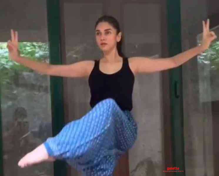 நீரின் சத்தத்தை கேட்டு நடனமாடும் அதிதி ராவ் ! - Tamil Movie Cinema News நீரின் சத்தத்தை கேட்டு நடனமாடும் அதிதி ராவ் ! - Tamil Movie Cinema News
