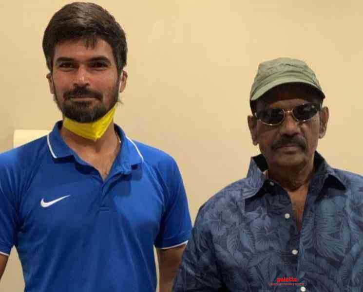 நகைச்சுவை மன்னன் கவுண்டமணியை சந்தித்த பிரபல கிரிக்கெட் வீரர் ! - Tamil Movie Cinema News நகைச்சுவை மன்னன் கவுண்டமணியை சந்தித்த பிரபல கிரிக்கெட் வீரர் ! - Tamil Movie Cinema News