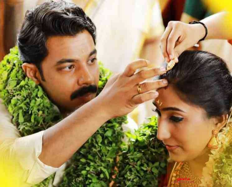 லாக்டவுனில் மகனின் திருமணத்தை நடத்திய பிரேமம் நடிகர் ! வாழ்த்து தெரிவிக்கும் ரசிகர்கள் - Tamil Movie Cinema News லாக்டவுனில் மகனின் திருமணத்தை நடத்திய பிரேமம் நடிகர் ! வாழ்த்து தெரிவிக்கும் ரசிகர்கள் - Tamil Movie Cinema News