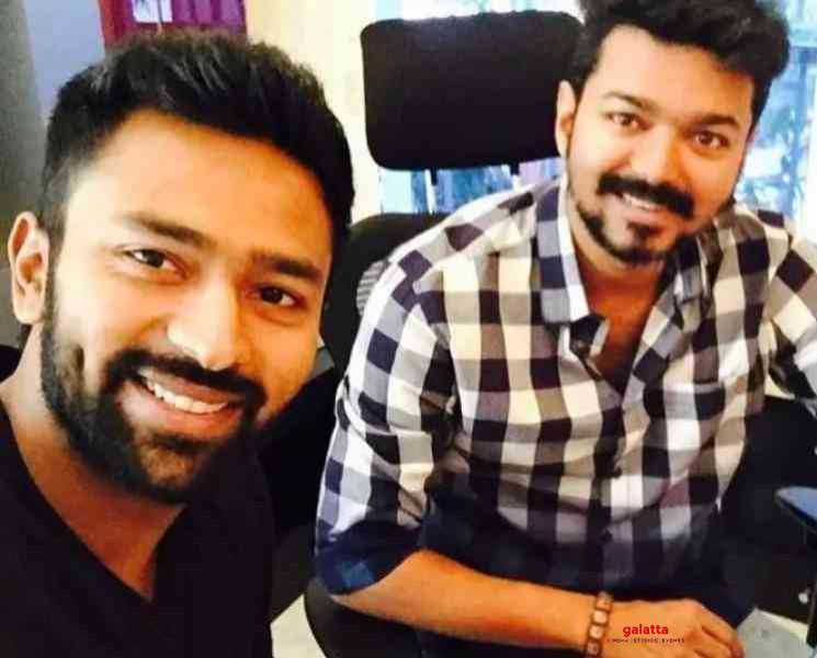 தளபதி விஜய்யின் நடனத்தை நேரில் பார்த்து ரசித்த ஷாந்தனு ! - Tamil Movie Cinema News தளபதி விஜய்யின் நடனத்தை நேரில் பார்த்து ரசித்த ஷாந்தனு ! - Tamil Movie Cinema News
