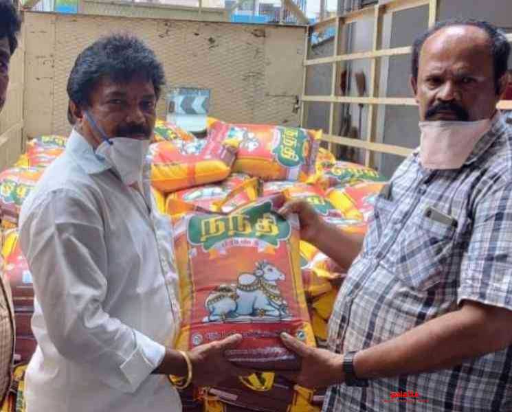 நிவாரண பொருட்களை வழங்கி உதவிக்கரம் நீட்டிய ஜாகுவார் தங்கம் ! - Tamil Movie Cinema News நிவாரண பொருட்களை வழங்கி உதவிக்கரம் நீட்டிய ஜாகுவார் தங்கம் ! - Tamil Movie Cinema News