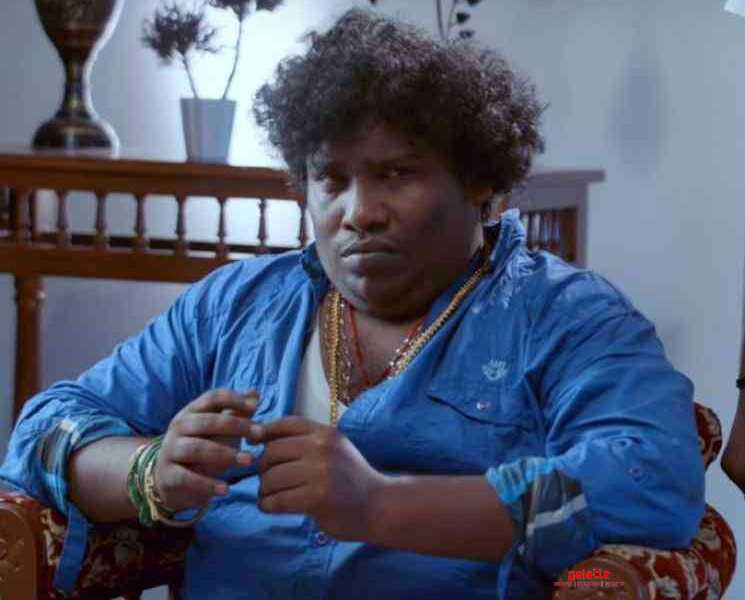 வயிறு குலுங்க சிரிக்க யோகிபாபுவின் இந்த நகைச்சுவை காட்சியை காணுங்கள் ! - Tamil Movie Cinema News வயிறு குலுங்க சிரிக்க யோகிபாபுவின் இந்த நகைச்சுவை காட்சியை காணுங்கள் ! - Tamil Movie Cinema News