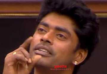 கவின் பிரிவு குறித்து சாண்டி ! ப்ரோமோ உள்ளே - Movie Cinema News கவின் பிரிவு குறித்து சாண்டி ! ப்ரோமோ உள்ளே - Movie Cinema News