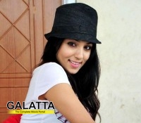 Lekha Washington's next with Santosh Sivan Lekha Washington's next with Santosh Sivan