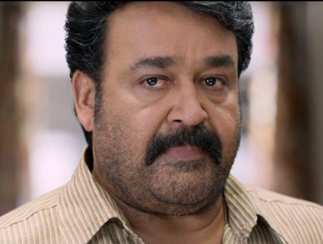 25 people are sucking out water from mohanlal's body