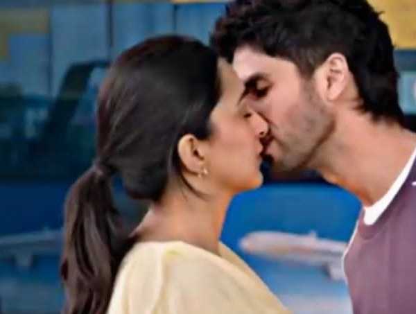 Pehla Pyaar Video Song Kabir Singh Shahid Kapoor Kiara Advani