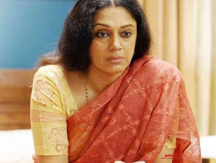 Dancer and actor Shobana Facebook page and account hacked - Malayalam Movie Cinema News