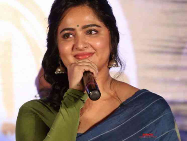 Anushka denies wedding rumours with director Prakash Kovelamudi - Telugu Movie Cinema News