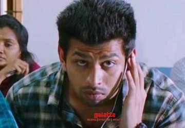 சன்னி லியோன் வீடியோ பார்த்து மாட்டிக்கொள்ளும் ஹீரோ ! பப்பி பட காட்சி - Tamil Movie Cinema News சன்னி லியோன் வீடியோ பார்த்து மாட்டிக்கொள்ளும் ஹீரோ ! பப்பி பட காட்சி - Tamil Movie Cinema News