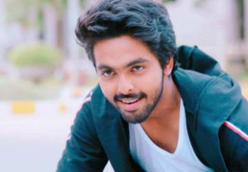 பிரபல நிறுவனத்துடன் கைகோர்க்கும் ஜீ.வி.பிரகாஷ் ! - Tamil Movie Cinema News பிரபல நிறுவனத்துடன் கைகோர்க்கும் ஜீ.வி.பிரகாஷ் ! - Tamil Movie Cinema News