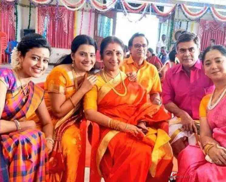 சன் டிவியின் சூப்பர்ஹிட் சீரியலுக்கு எண்டு கார்டு ! அதிர்ச்சியில் ரசிகர்கள் - Tamil Movie Cinema News சன் டிவியின் சூப்பர்ஹிட் சீரியலுக்கு எண்டு கார்டு ! அதிர்ச்சியில் ரசிகர்கள் - Tamil Movie Cinema News