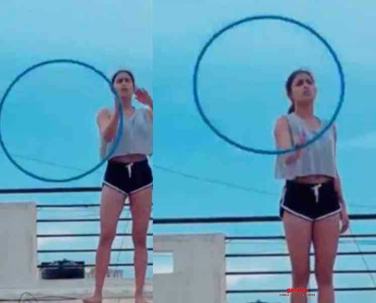 இணையத்தில் வைரலாகும் கோமாளி நடிகையின் ஒர்க்கவுட் வீடியோ ! - Tamil Movie Cinema News இணையத்தில் வைரலாகும் கோமாளி நடிகையின் ஒர்க்கவுட் வீடியோ ! - Tamil Movie Cinema News