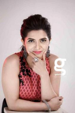 Dhivya Dharshini Dhivya Dharshini