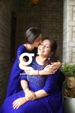 VJ Archana VJ Archana