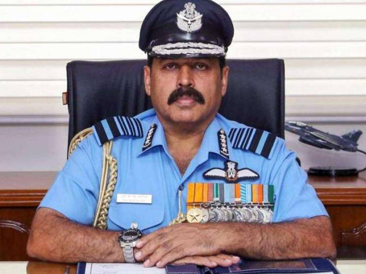 IAF Chief visits Indo-China border in Leh as Air Force moves into high alert!